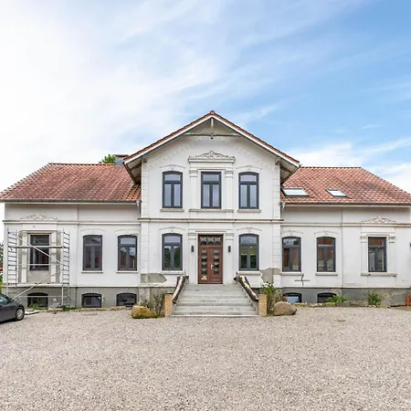 Auf Dreiseithof Apartament